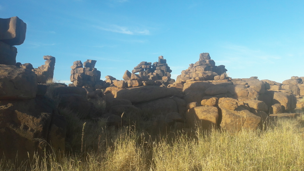 Namibia: Giant's Playground bei Keetmanshoop